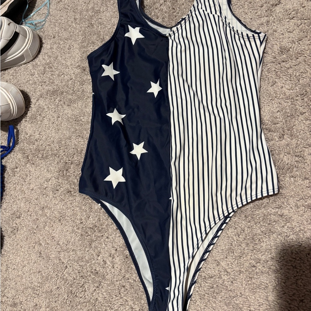 SHEIN Navy and White Star Striped One Piece Swimsuit